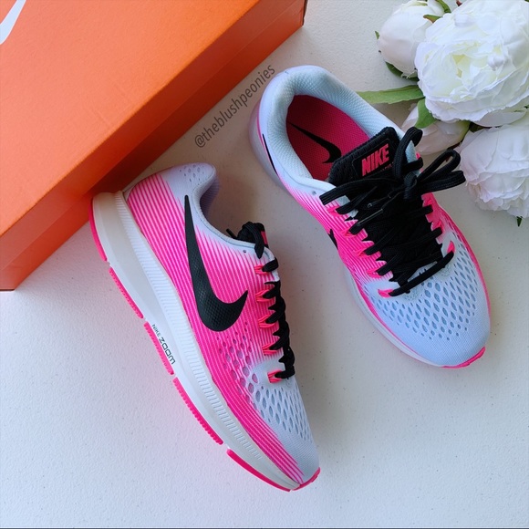 Nike Womens Air Zoom Pegasus 34 NWT - Picture 2 of 10